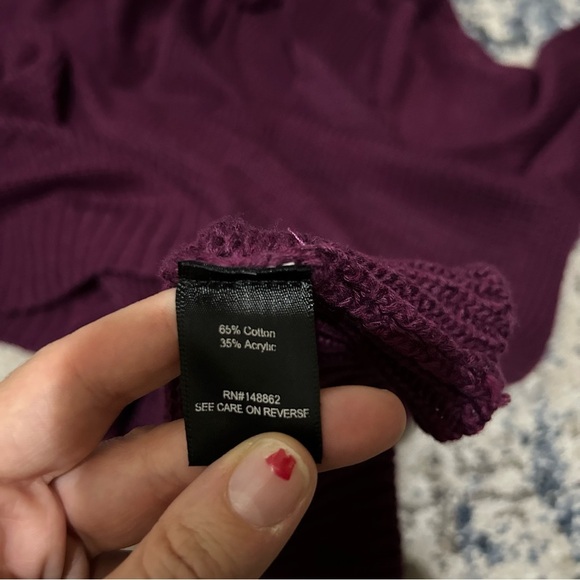 Torrid Burgundy Knit V-Neck Cutout Long Sleeve Sweater Size 2X - Picture 3 of 7
